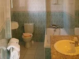 **  Hotel Le Roi Gourmand France
